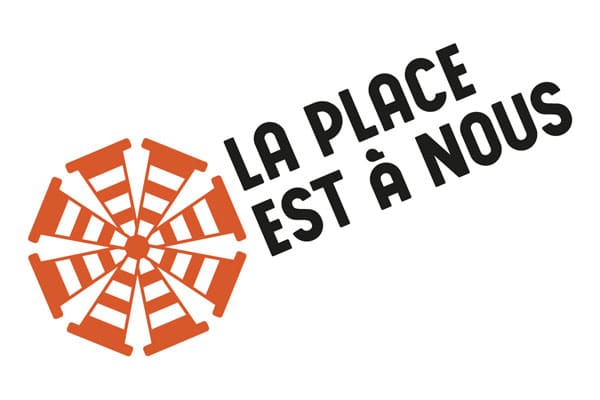 la place est à nous logo